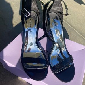 Women’s Madden Girl “Dafney” Black Patent Dress Sandal Size 8